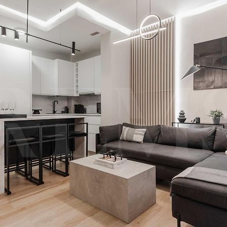 Contemporary Minimalist Apartment By Rems Malaga Zewnętrze zdjęcie
