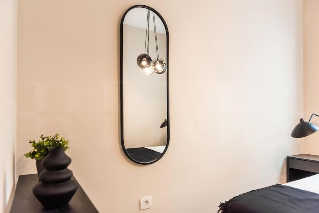 Contemporary Minimalist Apartment By Rems Malaga Zewnętrze zdjęcie
